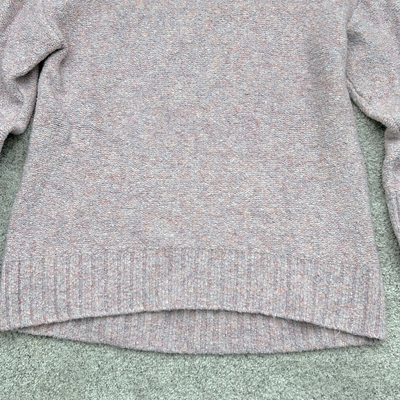 Old Navy Oversized Pullover Sweater - Picture 5 of 6